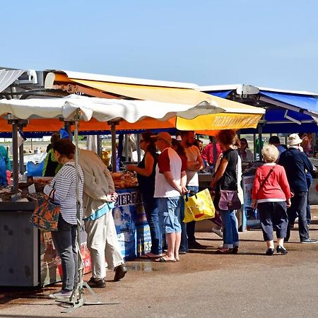 Le Petit Matelot, Studio Fonctionnel Avec Loggia Courseulles-sur-Mer Bagian luar foto
