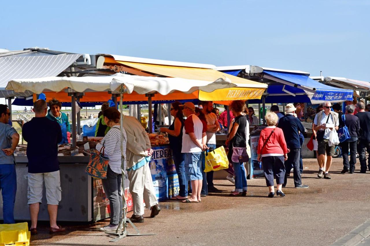 Le Petit Matelot, Studio Fonctionnel Avec Loggia Courseulles-sur-Mer Bagian luar foto