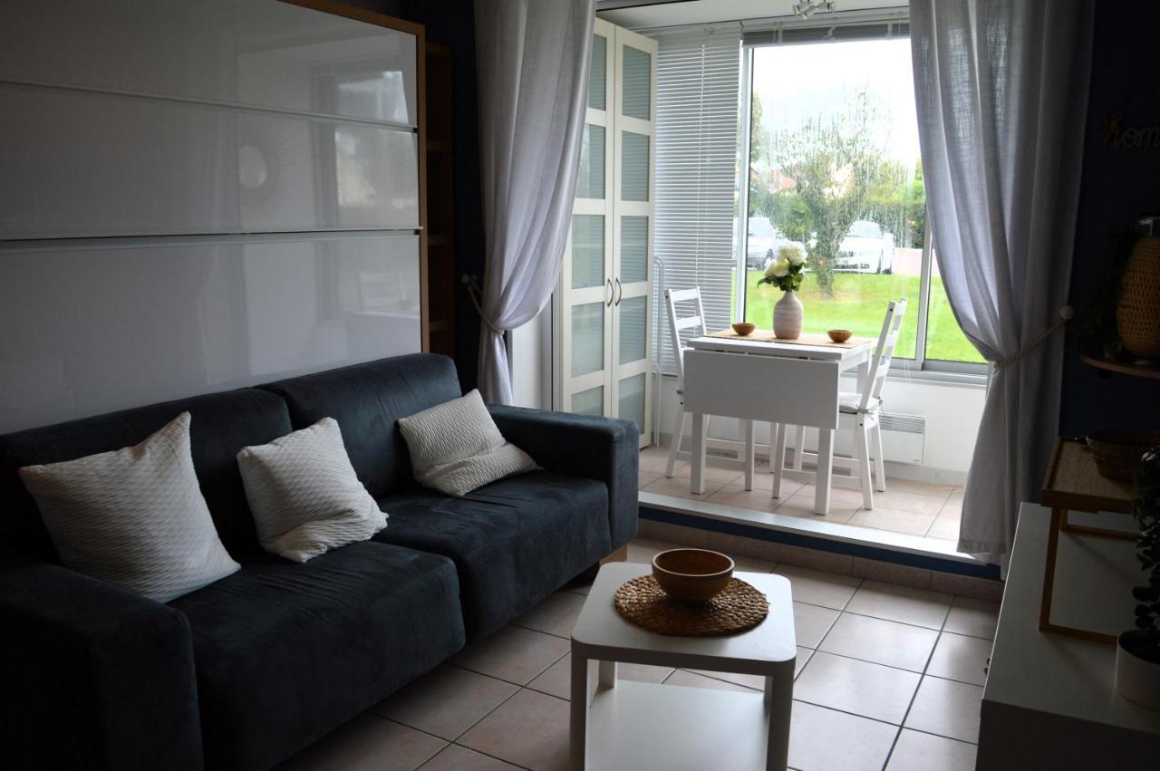 Le Petit Matelot, Studio Fonctionnel Avec Loggia Courseulles-sur-Mer Bagian luar foto
